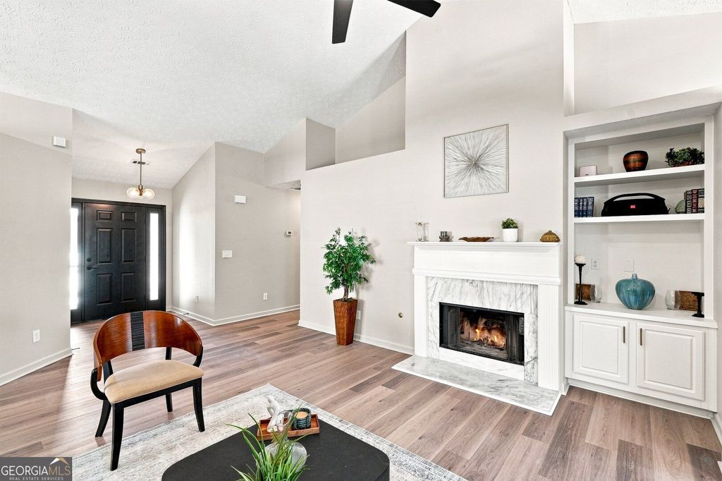 2762 Hillvale Cove Way, Lithonia, GA 30058 — photo 2