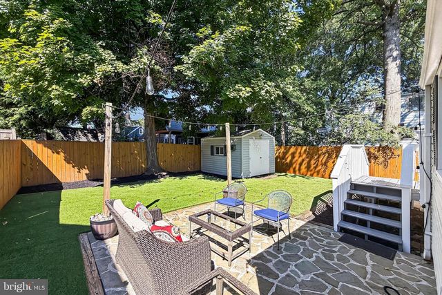 210 S BARTON ST S, Arlington, VA 22204