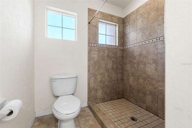1571 NW 29TH ROAD 3, Gainesville, FL 32605