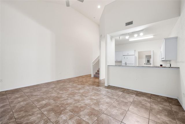 1571 NW 29TH ROAD 3, Gainesville, FL 32605