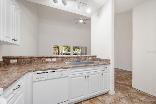 1571 NW 29TH ROAD 3, Gainesville, FL 32605
