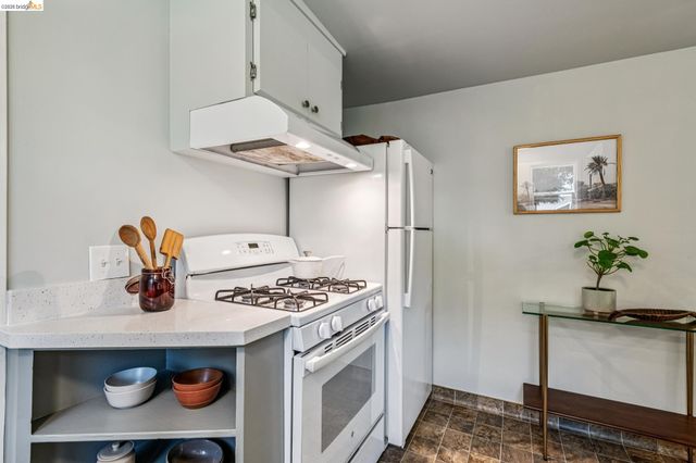 5705 Panama Ave, Richmond, CA 94804