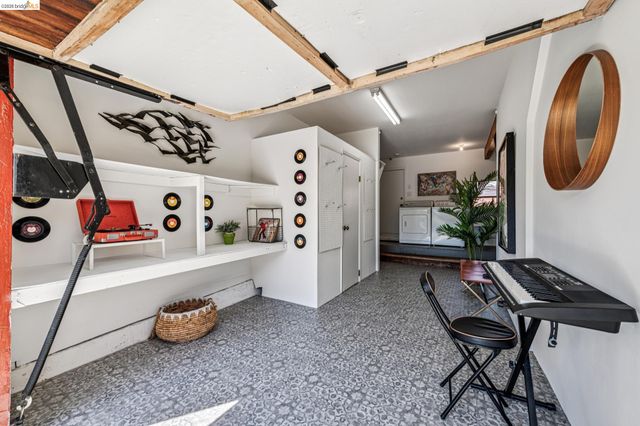 5705 Panama Ave, Richmond, CA 94804