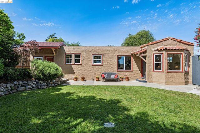 5705 Panama Ave, Richmond, CA 94804