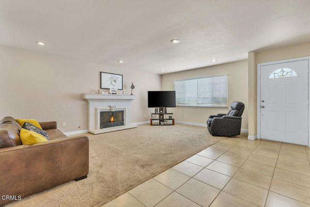 1410 Huntswood Way, Oxnard, CA 93030