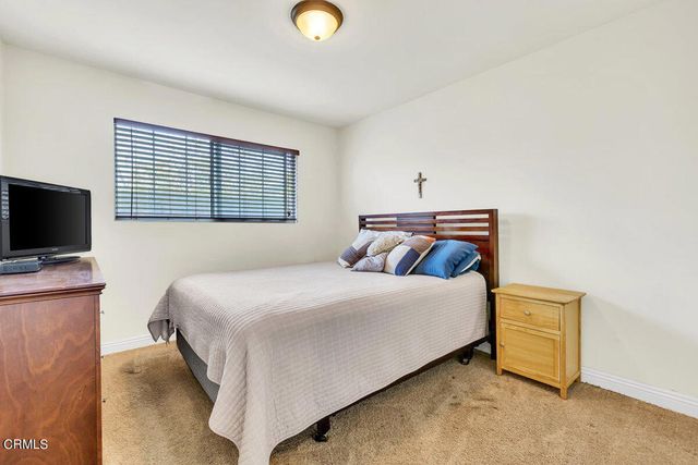 1410 Huntswood Way, Oxnard, CA 93030