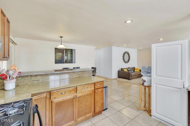 1410 Huntswood Way, Oxnard, CA 93030