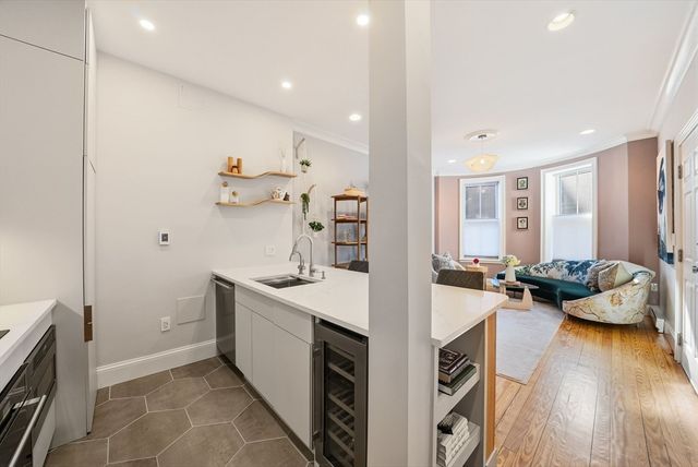 108 E Brookline St 2, Boston, MA 02118