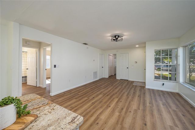 1100 LOWRY AVENUE 65, Lakeland, FL 33801