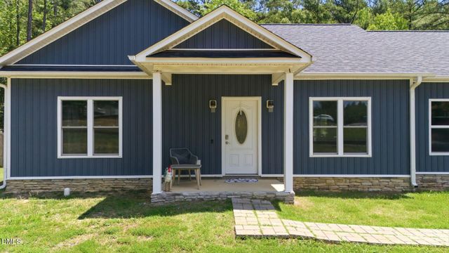 106 Old Nc 75 N, Stem, NC 27581