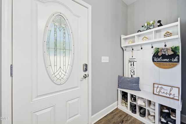 106 Old Nc 75 N, Stem, NC 27581