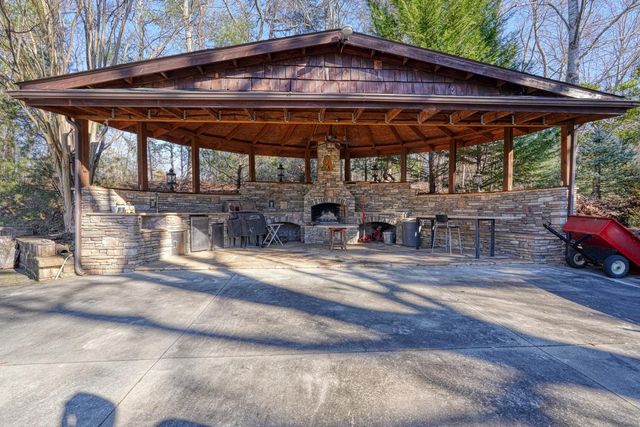 118 Sunset Drive, Inman, SC 29349