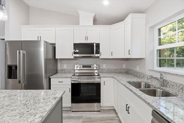 7515 N WINDBROOK DRIVE, Citrus Springs, FL 34433