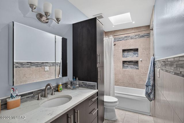 6018 W Bridle Way, Tucson, AZ 85743