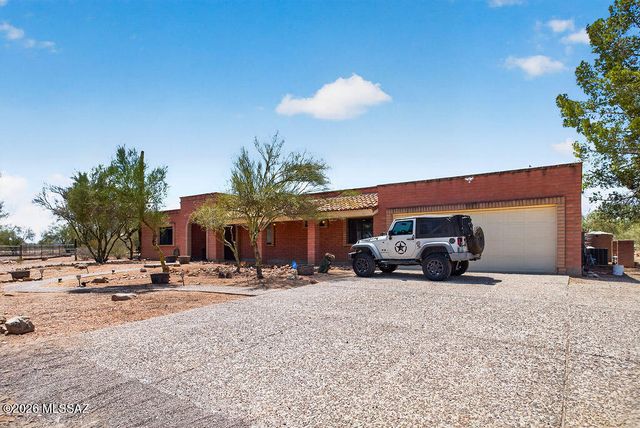 6018 W Bridle Way, Tucson, AZ 85743