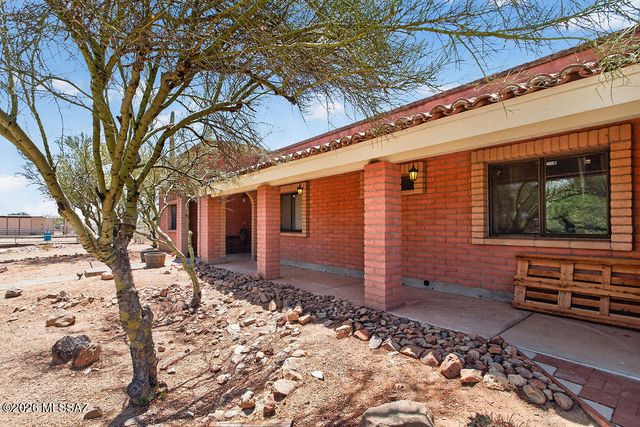 6018 W Bridle Way, Tucson, AZ 85743