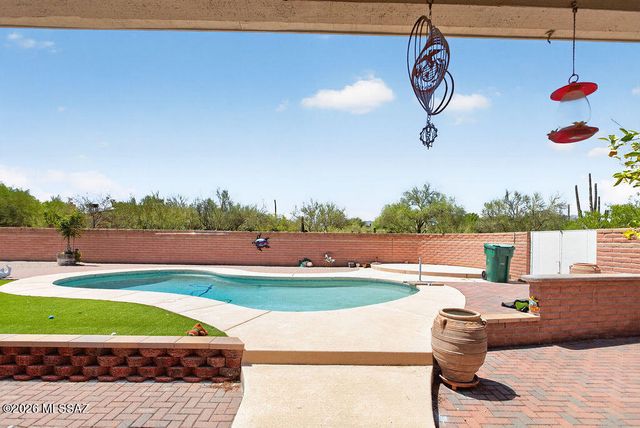 6018 W Bridle Way, Tucson, AZ 85743