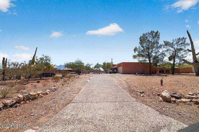 6018 W Bridle Way, Tucson, AZ 85743