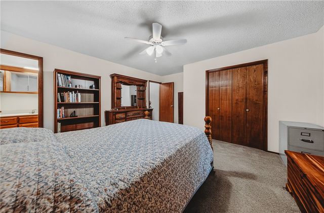 2350 E Country, Fayetteville, AR 72703