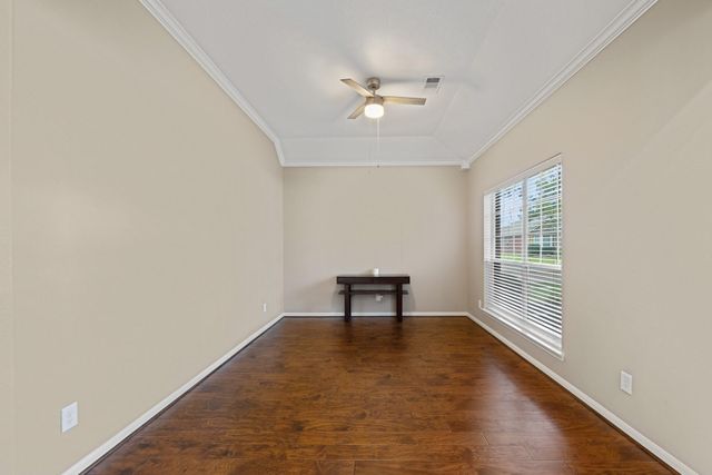 10227 Crescent Bluff Lane, Houston, TX 77070