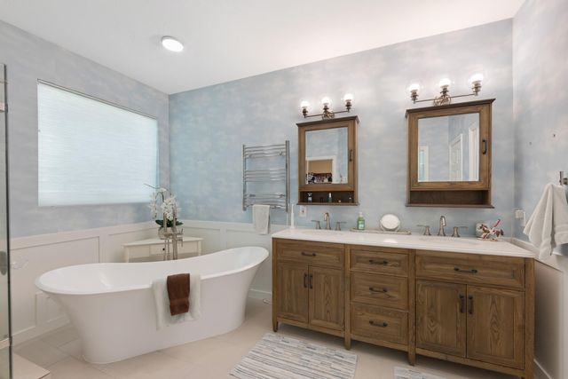 10227 Crescent Bluff Lane, Houston, TX 77070