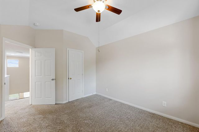 10227 Crescent Bluff Lane, Houston, TX 77070