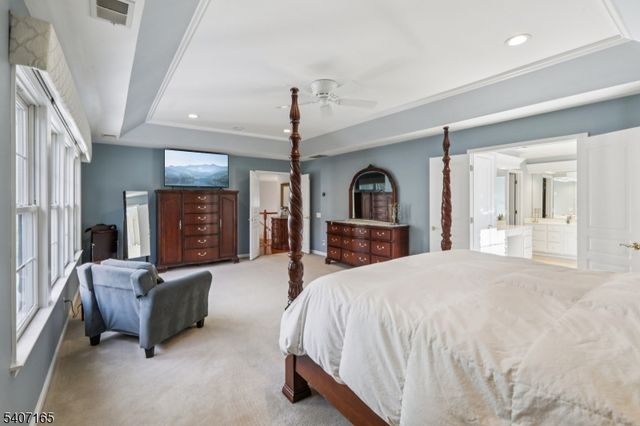 32 Harrison Mount Lake Rd, Ringwood Boro, NJ 07456