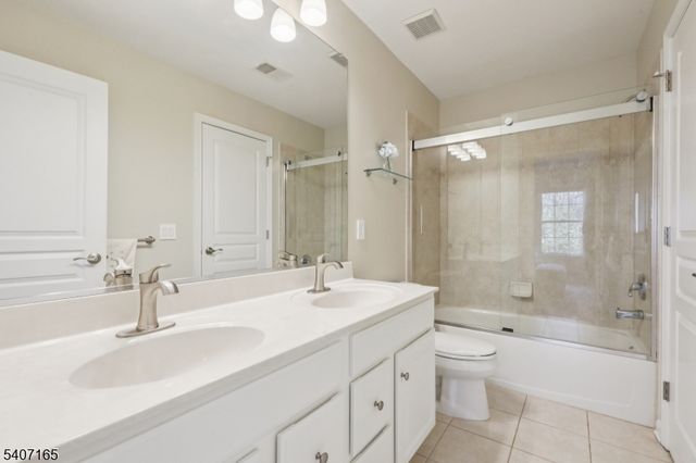 32 Harrison Mount Lake Rd, Ringwood Boro, NJ 07456