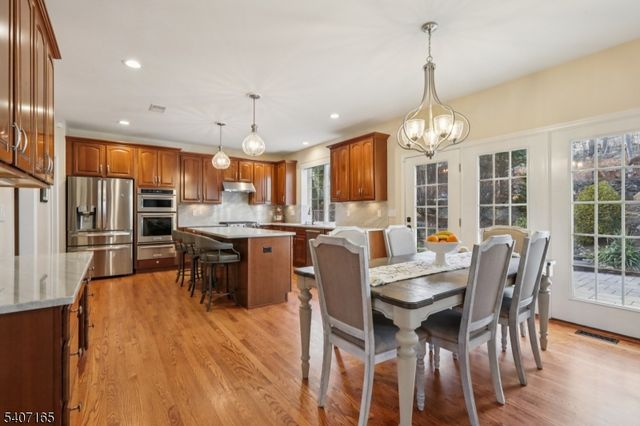 32 Harrison Mount Lake Rd, Ringwood Boro, NJ 07456