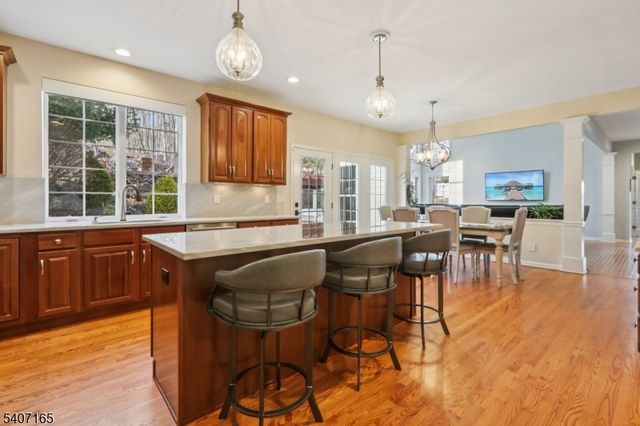 32 Harrison Mount Lake Rd, Ringwood Boro, NJ 07456