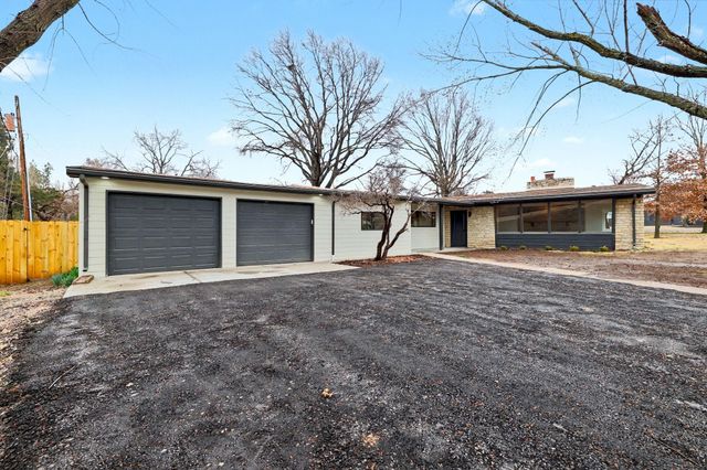 12 E Sequoia Dr, Wichita, KS 67206