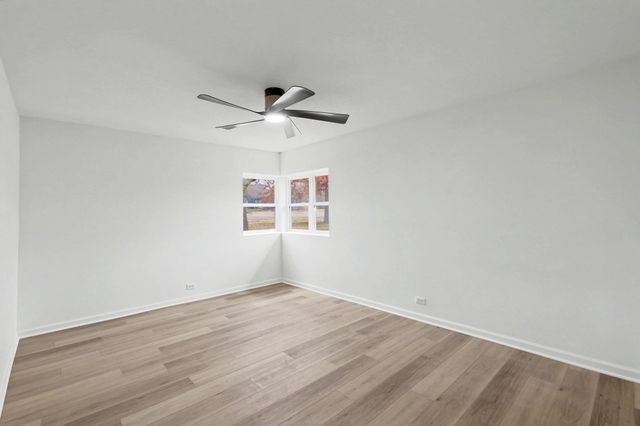 12 E Sequoia Dr, Wichita, KS 67206