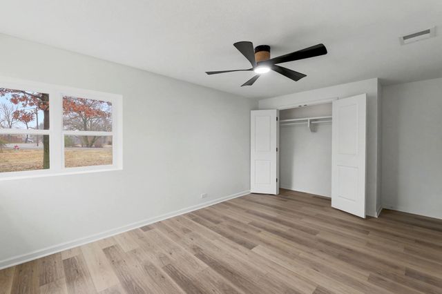 12 E Sequoia Dr, Wichita, KS 67206