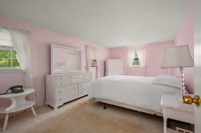 73 Hood Road, Tewksbury, MA 01876