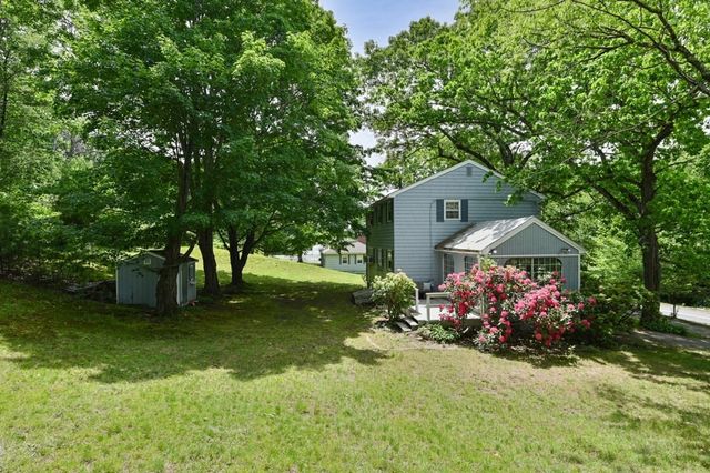 73 Hood Road, Tewksbury, MA 01876