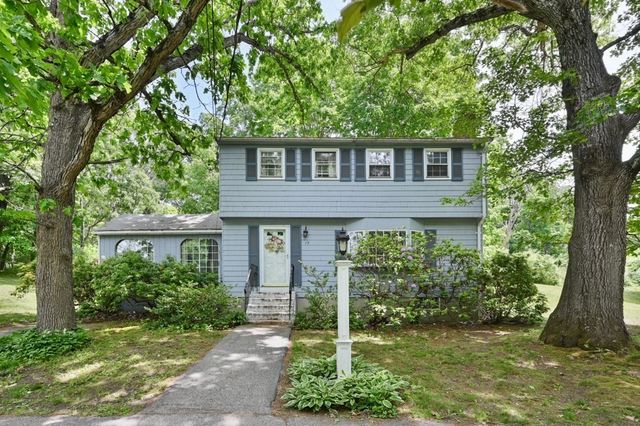 73 Hood Road, Tewksbury, MA 01876