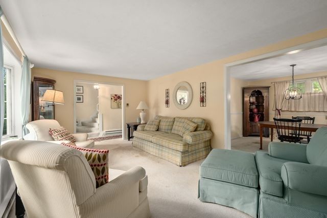 73 Hood Road, Tewksbury, MA 01876