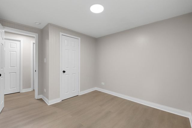 1139 W Barry Lane, Sauk Village, IL 60411