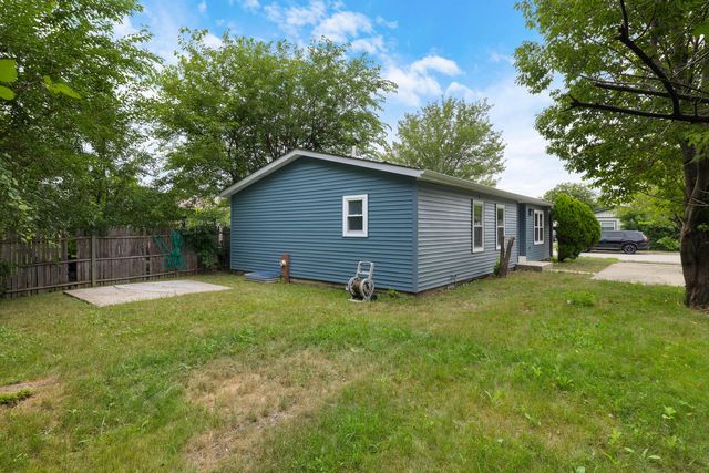 1139 W Barry Lane, Sauk Village, IL 60411