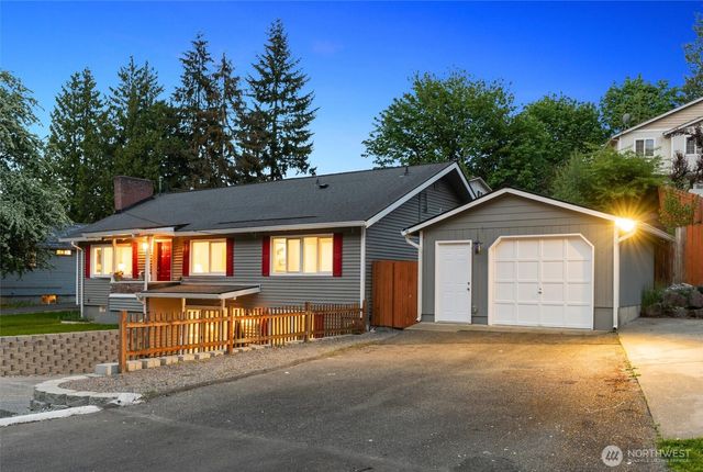 4417 Grand Avenue, Everett, WA 98203