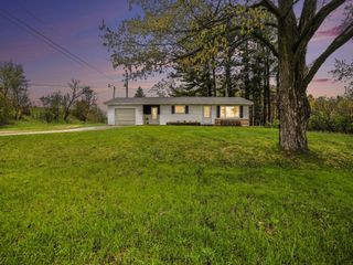 24 E Polk Road, Elbridge Twp, MI 49420