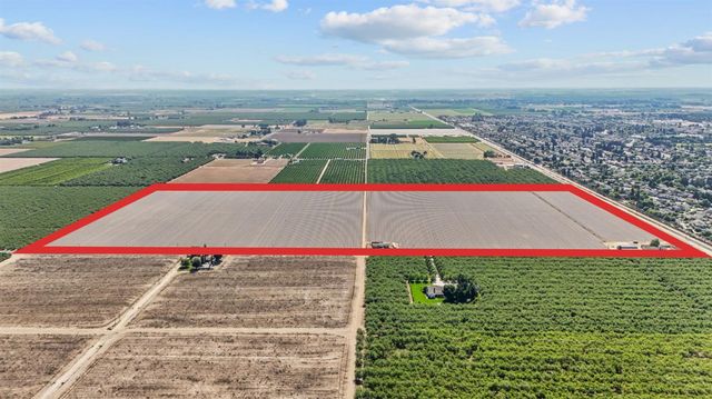 715 W Taylor Rd, Turlock, CA 95382