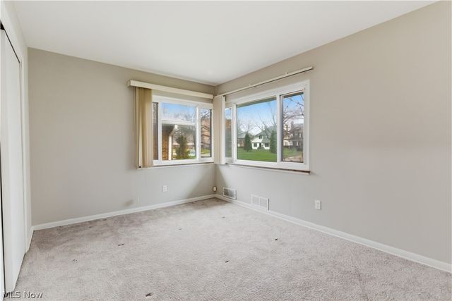 11526 Lake Avenue, Cleveland, OH 44102