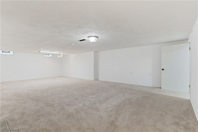 11526 Lake Avenue, Cleveland, OH 44102