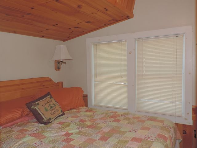 143 Lakeside Drive, Fitzwilliam, NH 03447