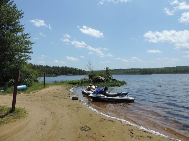 143 Lakeside Drive, Fitzwilliam, NH 03447