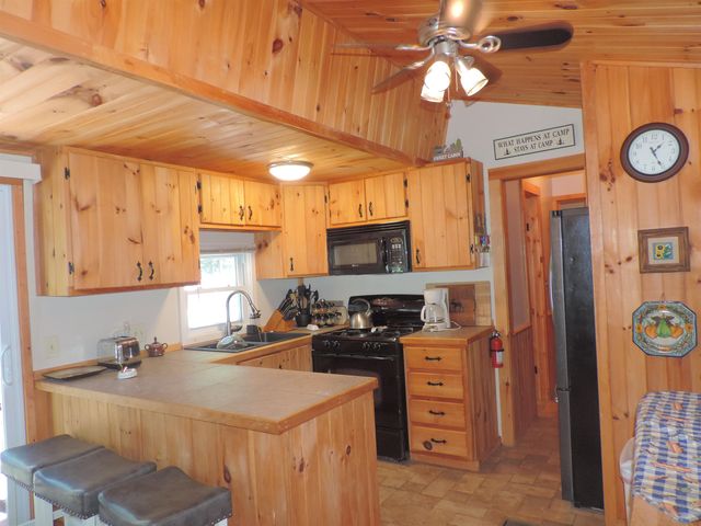 143 Lakeside Drive, Fitzwilliam, NH 03447