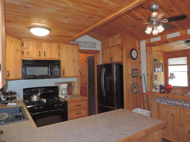 143 Lakeside Drive, Fitzwilliam, NH 03447