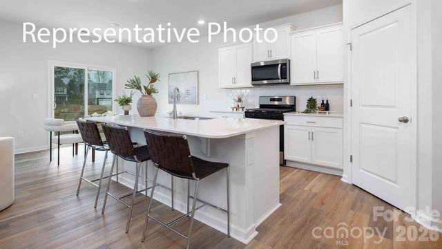 6515 Barcelona Way, Charlotte, NC 28214