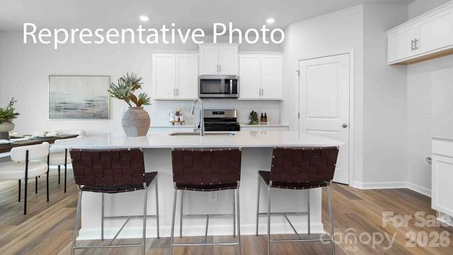 6515 Barcelona Way, Charlotte, NC 28214